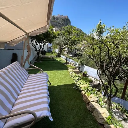 Bed & Breakfast Pascia Madonna Rocca *