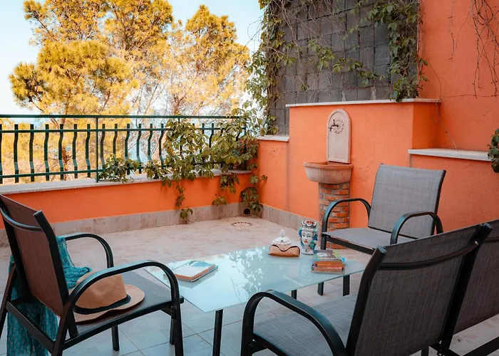 Bed & Breakfast Pascia Madonna Rocca